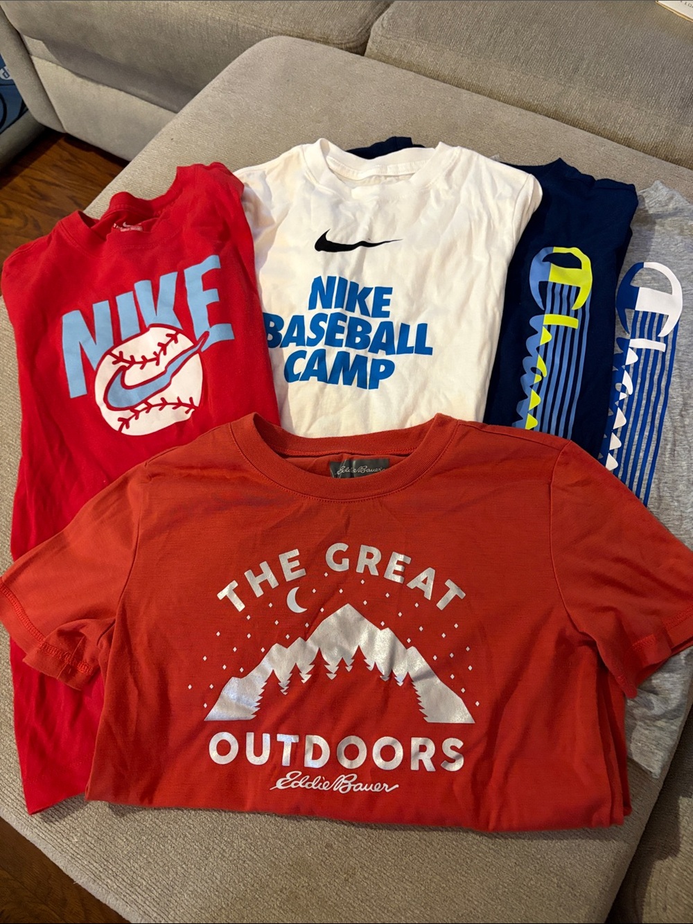 Mix It Red Mountain Outdoors Graphic Tee with White Silver Print